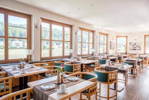 Restaurant, Manufaktur Boutique Hotel in Stadt Wehlen