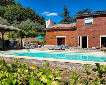 Les AILANTHES chambre d'hôte Ruoms