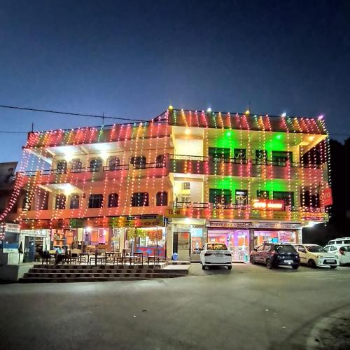 . HILLS VIEW HOTEL AND RESTAURANT