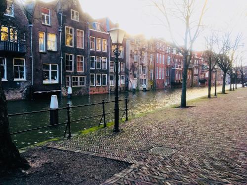 StudioExtra incl auto P in ดอร์เดรชท์