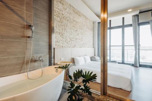 Meet Secret B&B in Піндун