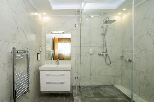 Marmara Hotel Budapest in Budapest