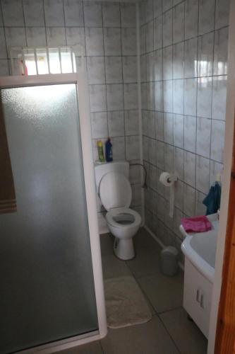Dubbel woonhuis Selderiestraat Paramaribo - image 5