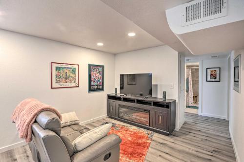 Modern Wheat Ridge Home Less Than 5 Mi to Denver! in Wheat Ridge, USA