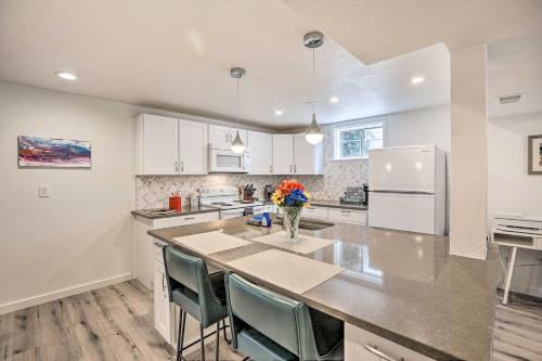 Modern Wheat Ridge Home Less Than 5 Mi to Denver! in Wheat Ridge, USA