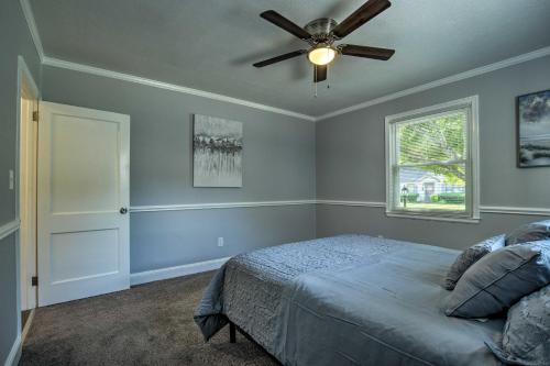 Charming Fayetteville House with Ideal Location - image 10