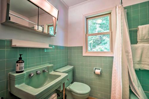 Nostalgic Vermont Escape in Manchester Center - image 5