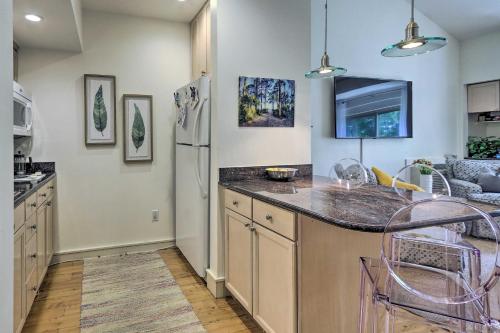 Idyllic Sea Pines Villa Walk to Beach and More - image 5