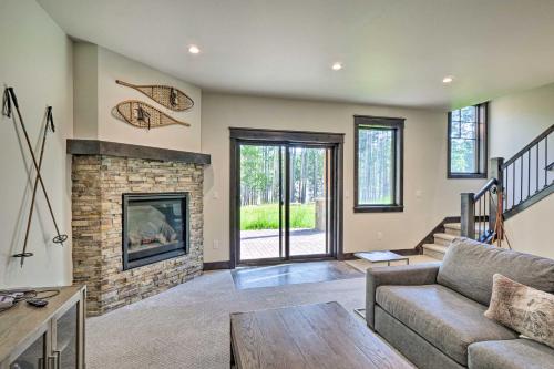 Luxurious Breckenridge Home - Families Welcome!