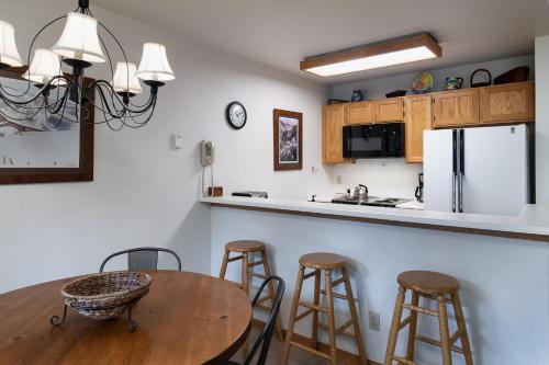 River Mountain Lodge W321 in Breckenridge, USA