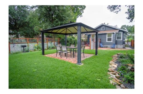 Létesítmények, Remodeled Modern 1BR1BA Apt Near Downtown, 5min Pearl near Brackenridge Park