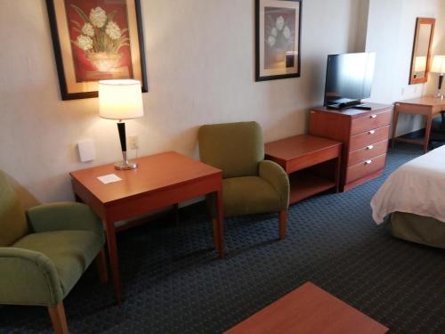 Holiday Inn Express & Suites Toluca Zona Aeropuerto by IHG in Toluca, Mexico