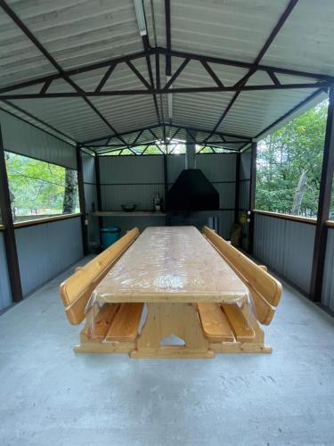 WOOD HOUSE TEBERDA - image 9