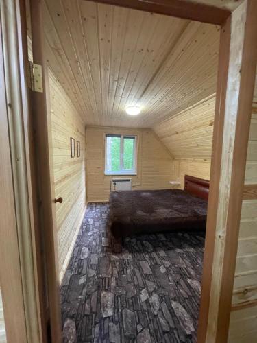WOOD HOUSE TEBERDA - image 2