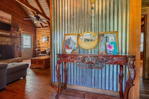 Authentic log Cabin mins from chatts best sites - image 4