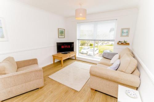 Picture of Cosy City Centre Apartment With Parking
