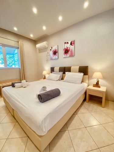 Luxury Villas Private Pools Sea View