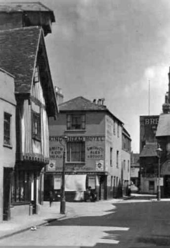 The Old King's Head with free parking