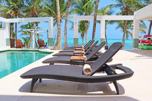 Villa Luxury Mar Caribe in Tulum, Mexico