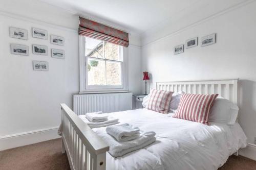 Windsor Town Centre Victorian townhouse sleeps 6, Windsor (Foto 8)