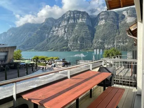 Luxuriöses Galerie-Penthouse direkt am Walensee in Unterterzen, Schweiz