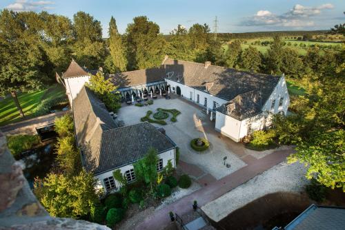 Romantik  Kasteel Daelenbroeck, Pension in Herkenbosch