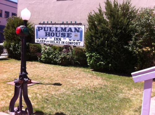 Pullman House Inn