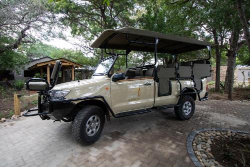 Little Africa Safari Lodge