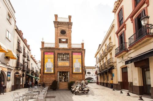 Cathedral House Sevilla - image 5