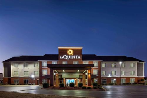 La Quinta by Wyndham Oxford - Anniston