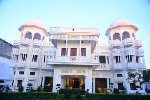 Shakuntala Palace