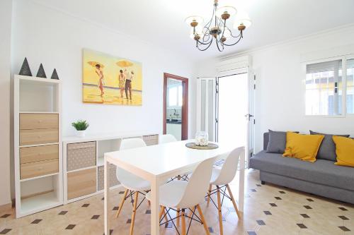  Global Properties, Apartamento con 2 habitaciones y perfecta ubicacion en la playa in Puerto de Sagunto
