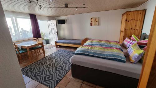 Gaestehaus Gravell 289m von Ettenheimer Weg entfernt
