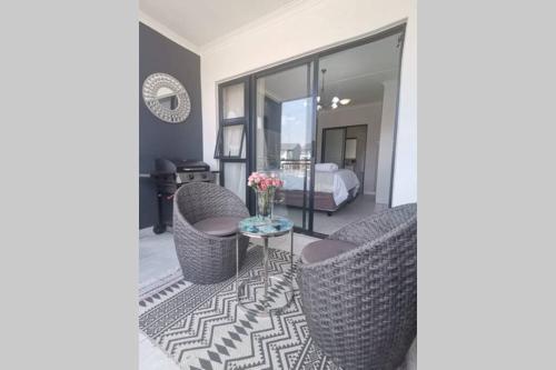 Alimama Spaces: The Pinnacle Blyde