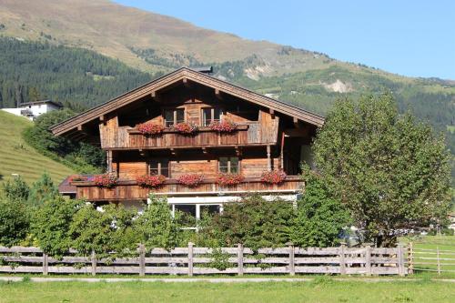 Bidner, Appartements