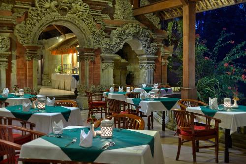 מסעדה, Tjampuhan Hotel and Spa in באלי