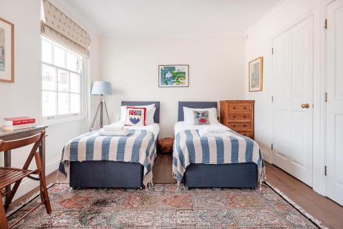 Picture of Charming Pimlico Home Close To The River Thames By Underthedoormat