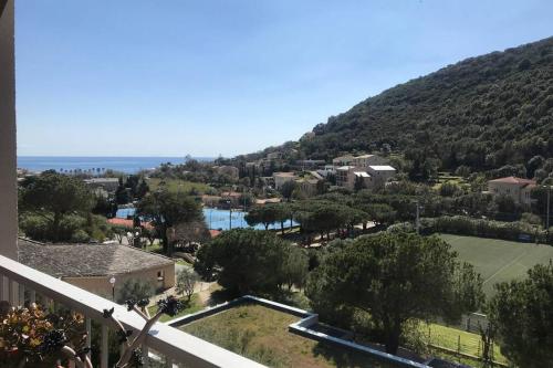 Bastia Cap Corse : Tres bel appartement en bord de mer a Miomo
