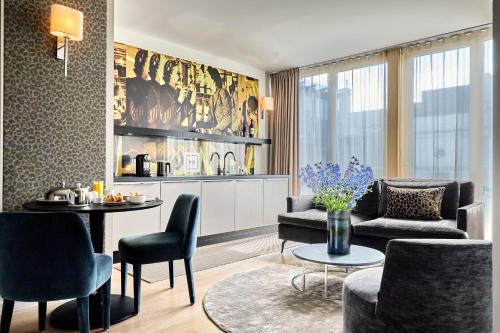 H15 Boutique Hotel - image 10
