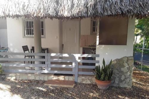 Casa Palms, Casa Tres
