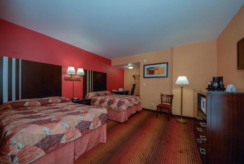 ロードウェイ イン マッカーサーエアポート