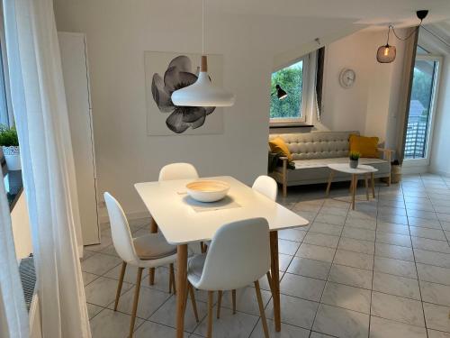 Instalações, Ferienwohnung König (Ferienwohnung Konig) in Centro da cidade