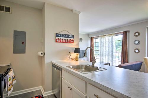 Updated Five Points Condo about Half-Mi to USC! - image 6