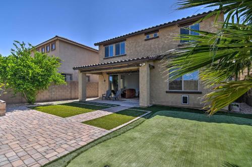 Glendale Home with Putting Green and Pool Access! - image 9