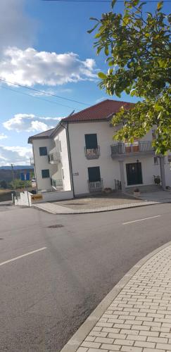 Ferrinho - image 10
