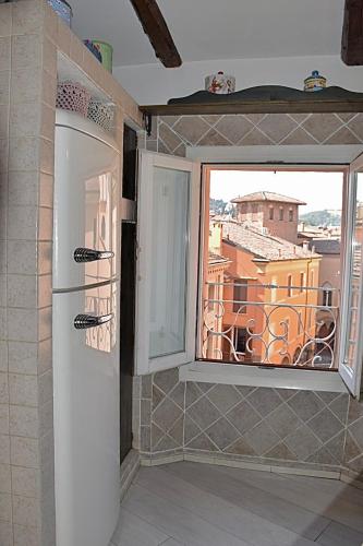 Mansarda Teatro Duse Centro, Болонья