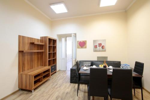PRO Apartments 1326