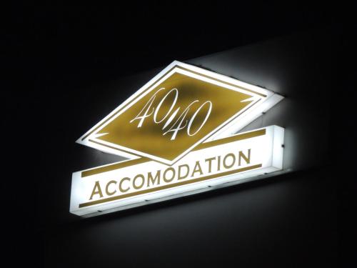 40 40 Accommodation 40 40 Accommodation