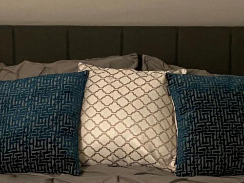 Luxury Loft Double Room near Canterbury City Centre