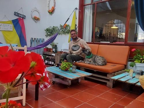 Family Host HOSTEL in บียา เด เลย์บา